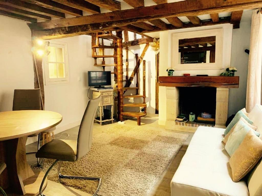 Les 4 Lions Duplex Chic Et Charme Διαμέρισμα Ονφλέρ Εξωτερικό φωτογραφία
